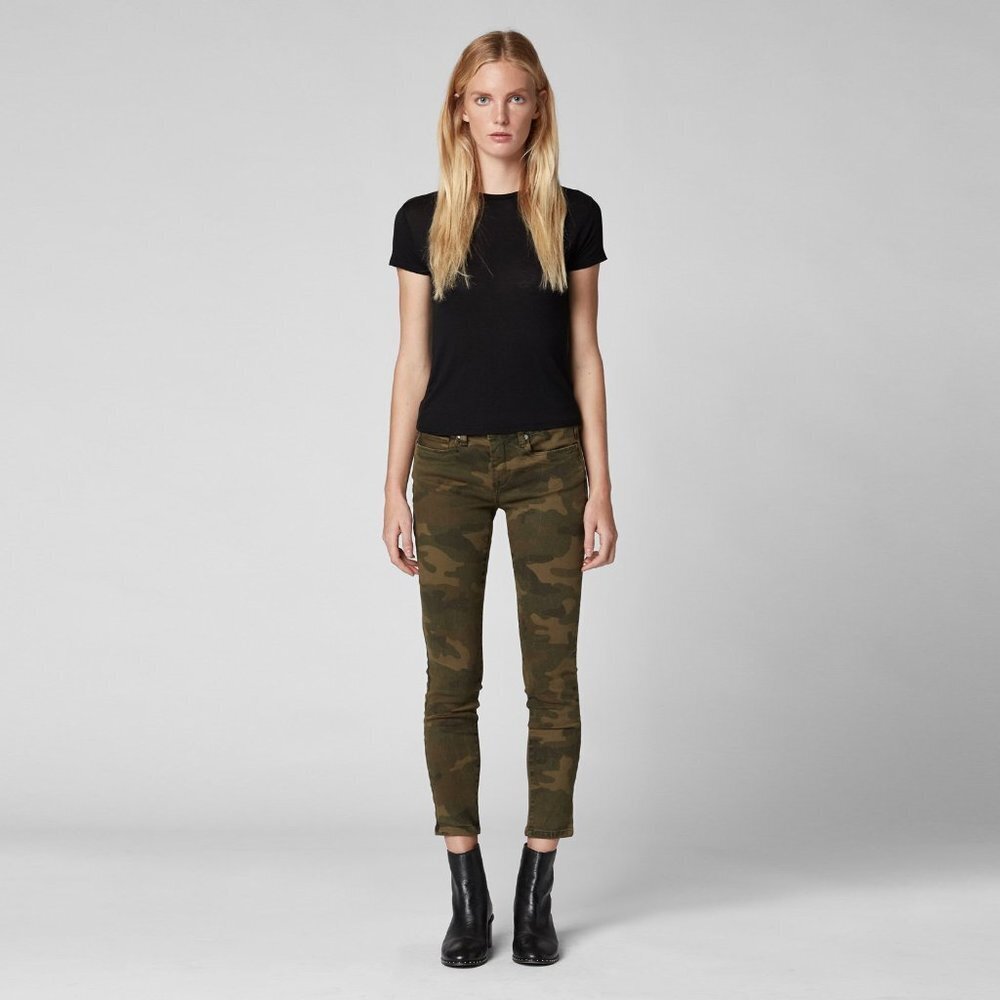 NWT - Anthro Blank NYC The Reade Skinny Scout Camo